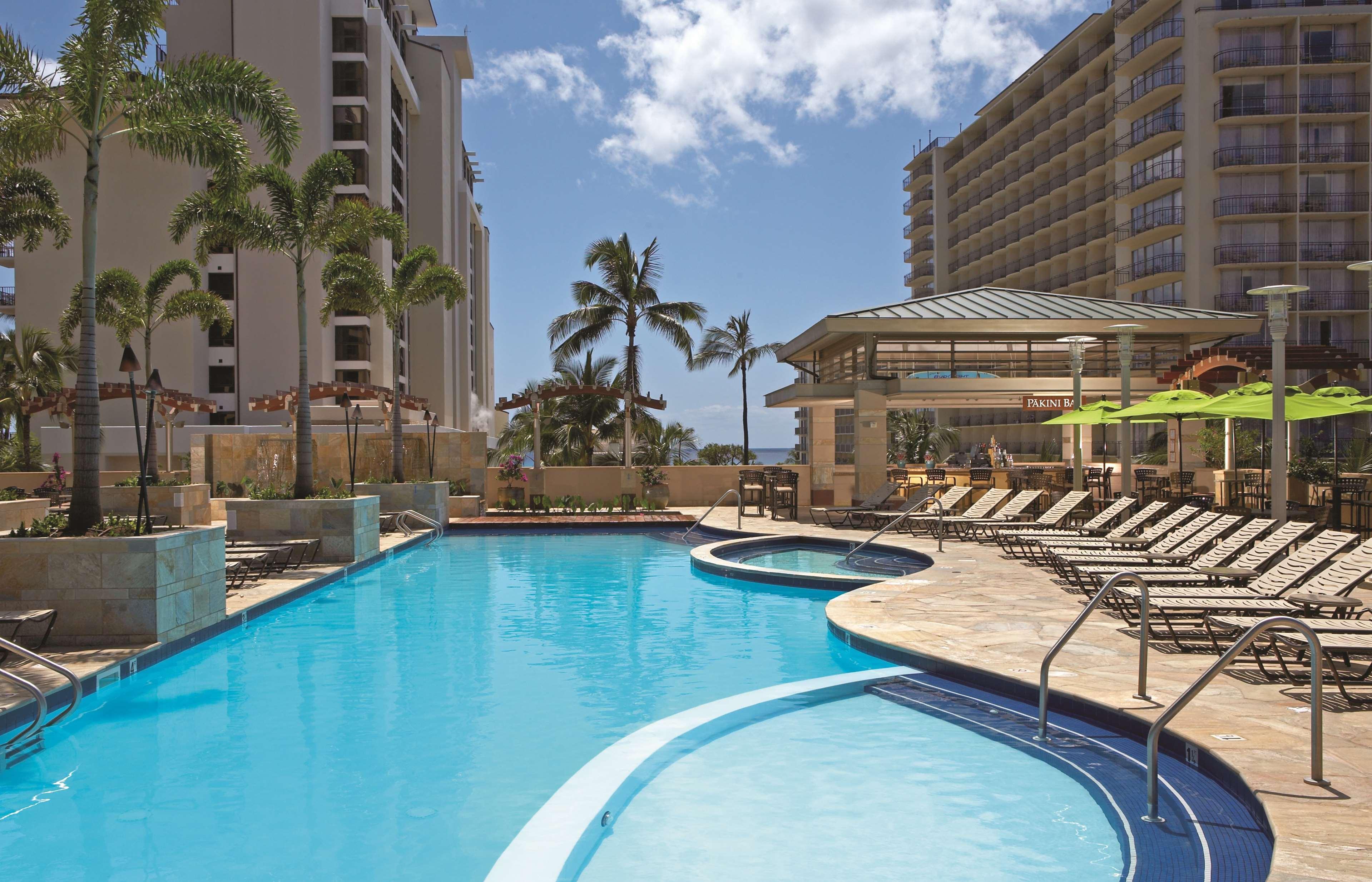 Embassy Suites By Hilton Waikiki Beach Walk Honolulu Exteriör bild