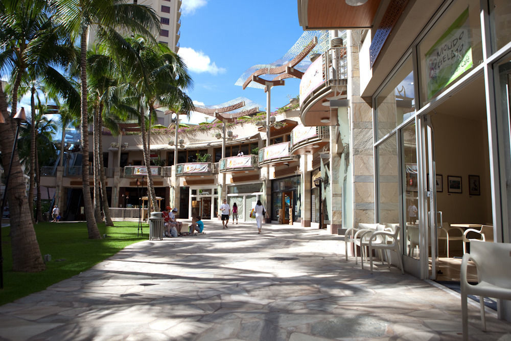 Embassy Suites By Hilton Waikiki Beach Walk Honolulu Exteriör bild